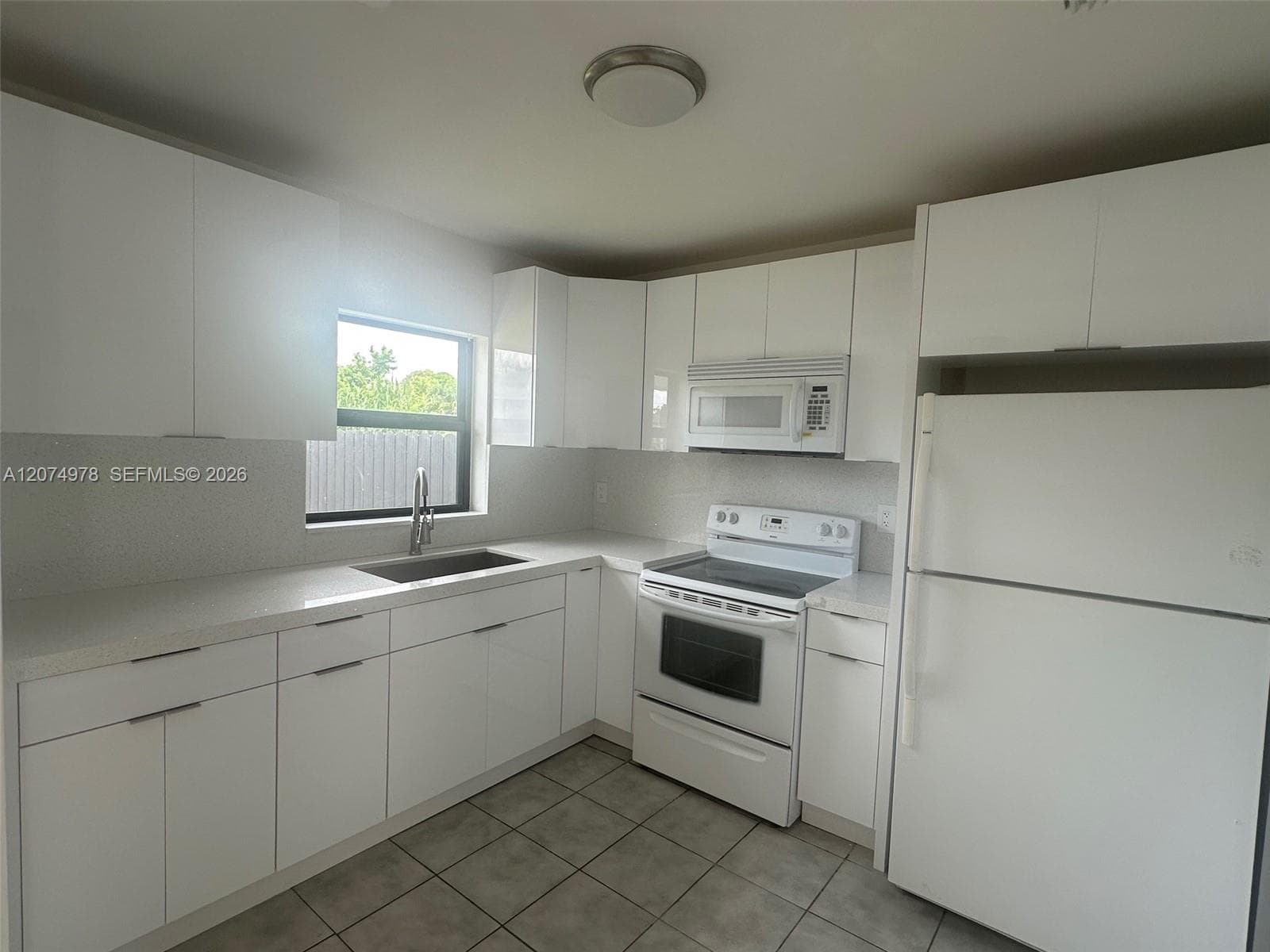 12205 SW 263rd Ter photo 5