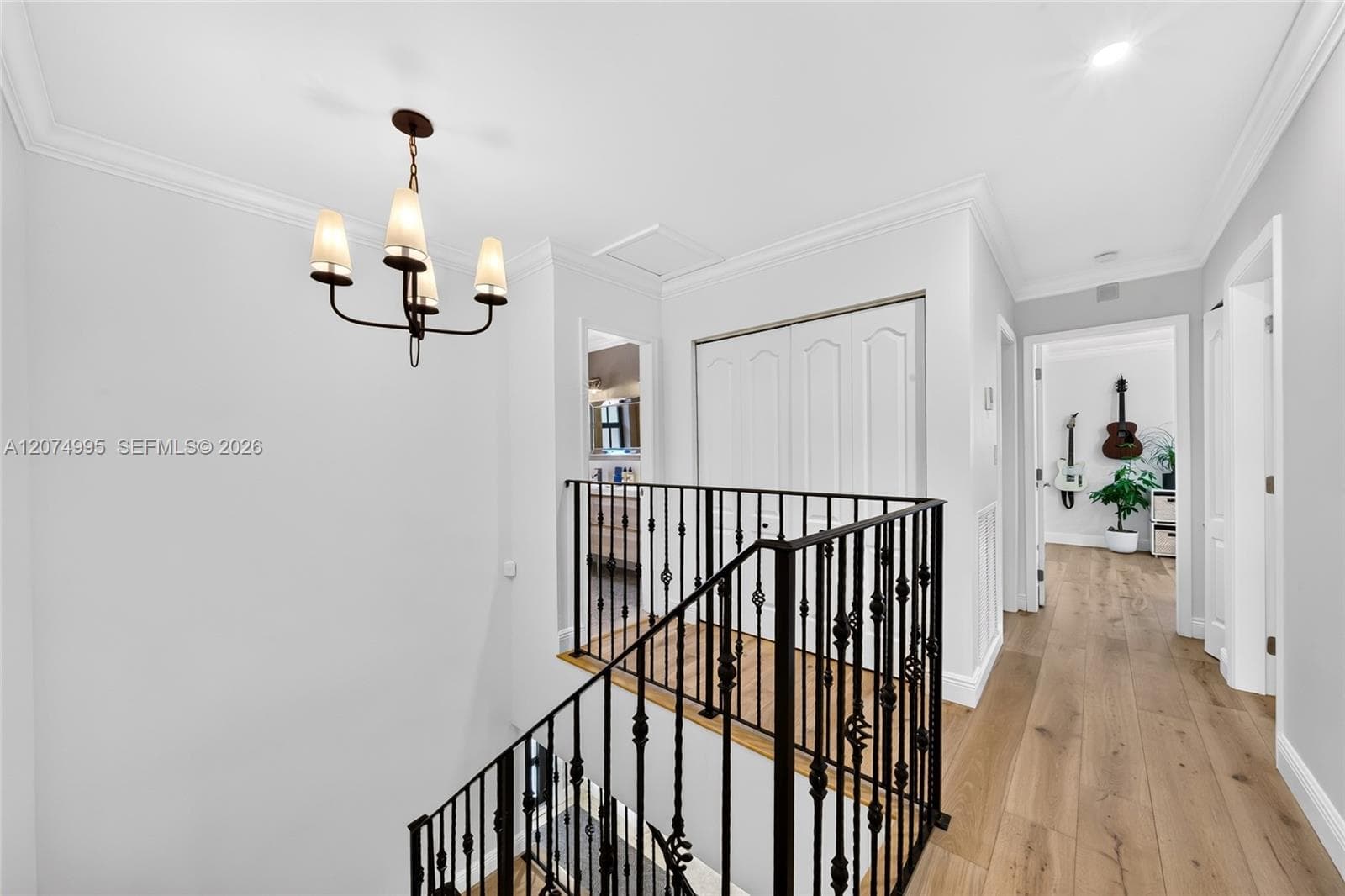 1043 Alfonso Ave photo 17