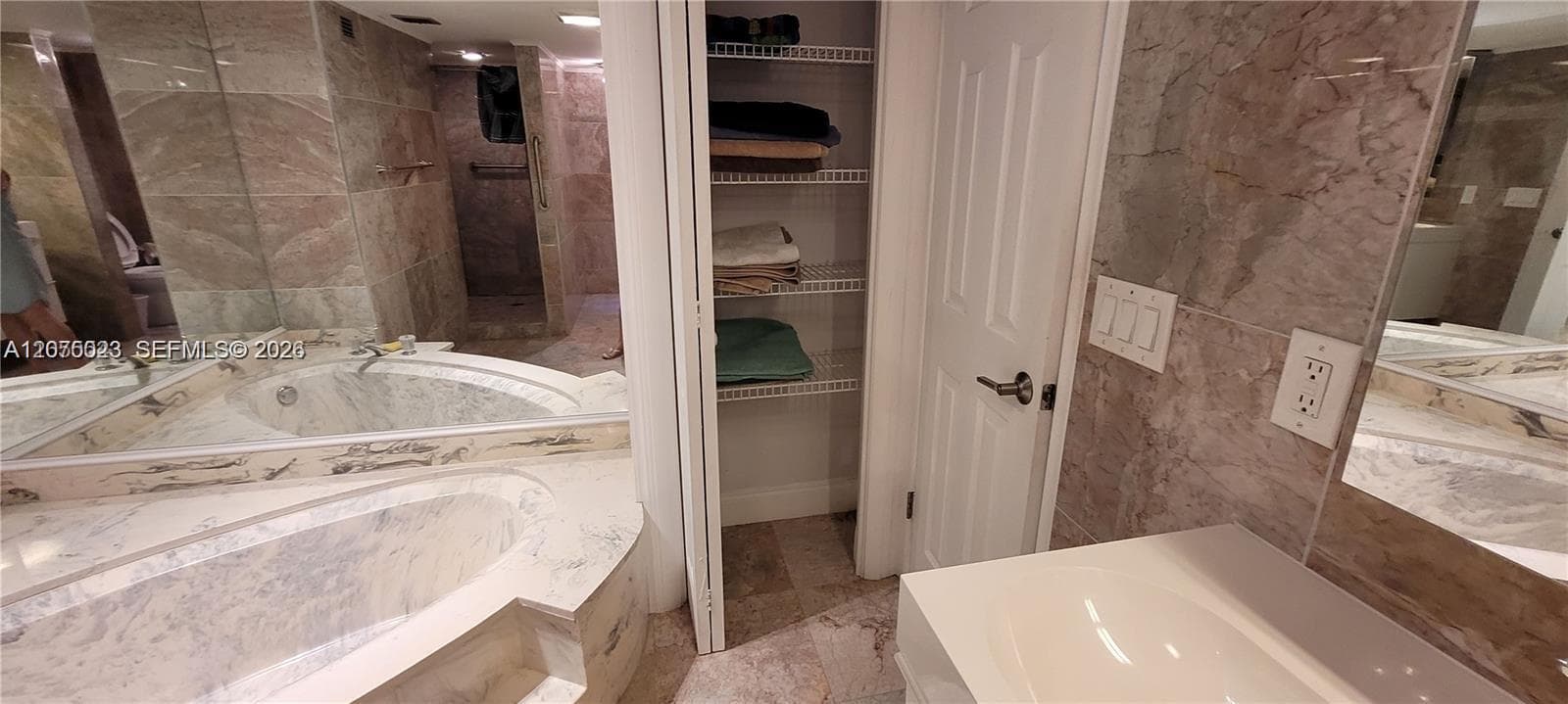 Prince George Arms Condo · #2D in Hallandale Beach - Photo 19
