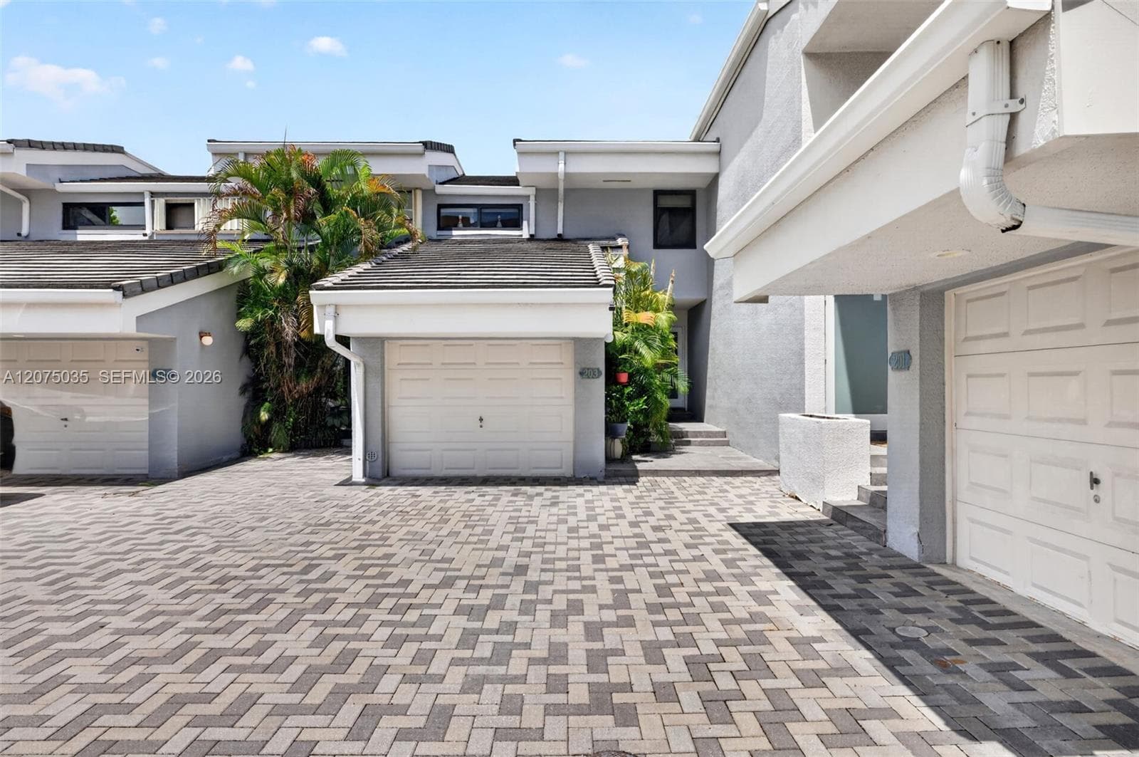 POINCIANA ISLAND · #103 in Sunny Isles Beach - Photo 76