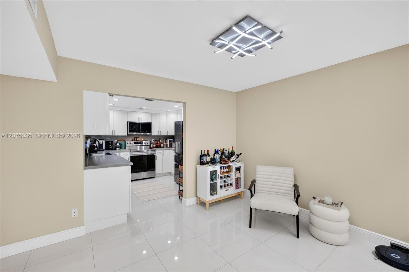 POINCIANA ISLAND · #103 in Sunny Isles Beach - Photo 32