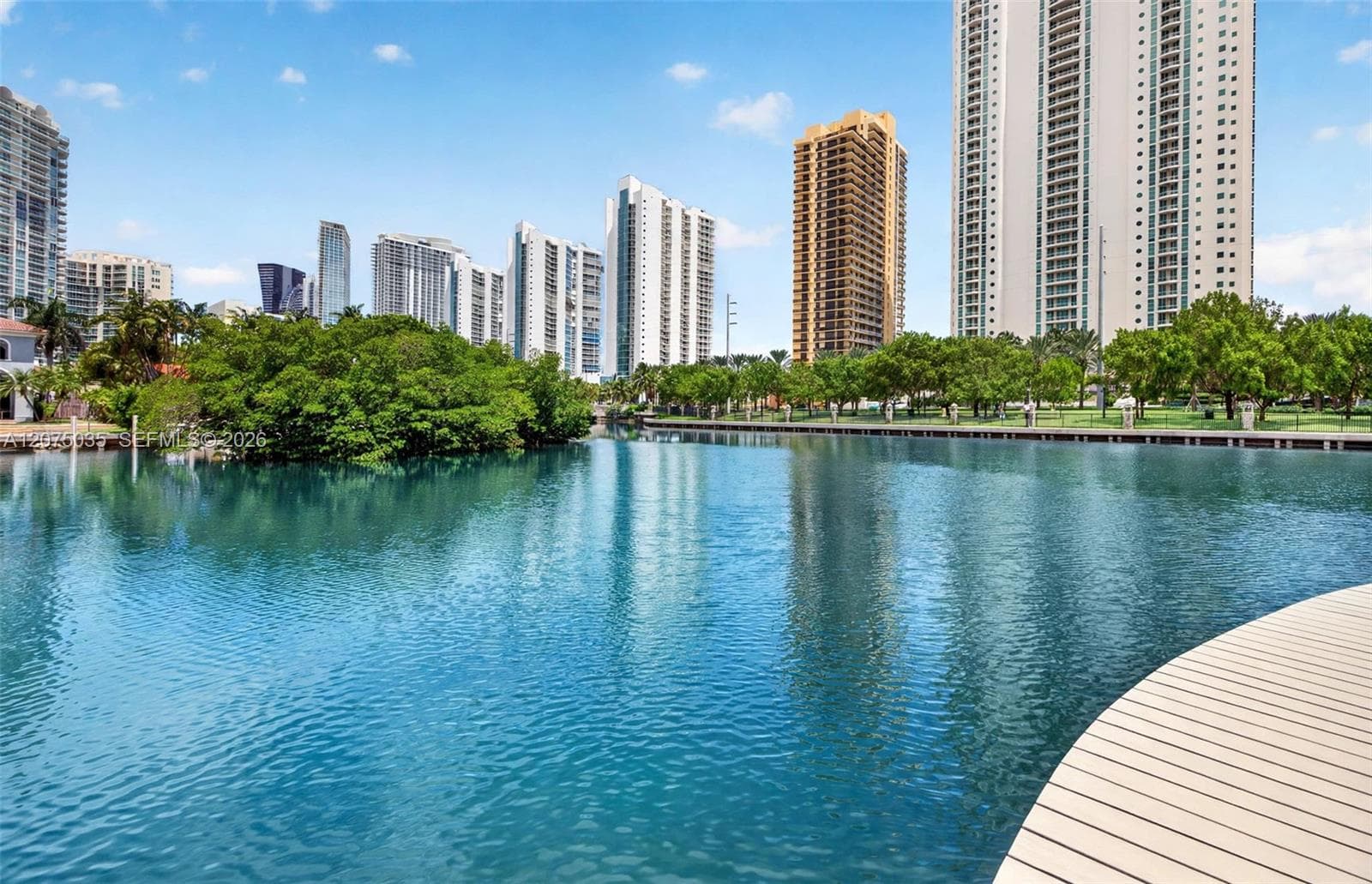 POINCIANA ISLAND · #103 in Sunny Isles Beach - Photo 5