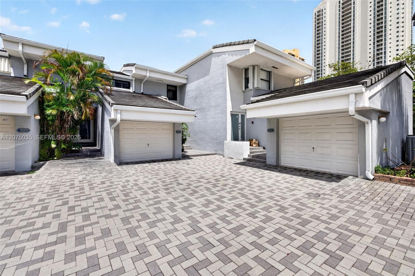 POINCIANA ISLAND · #103 in Sunny Isles Beach - Photo 75
