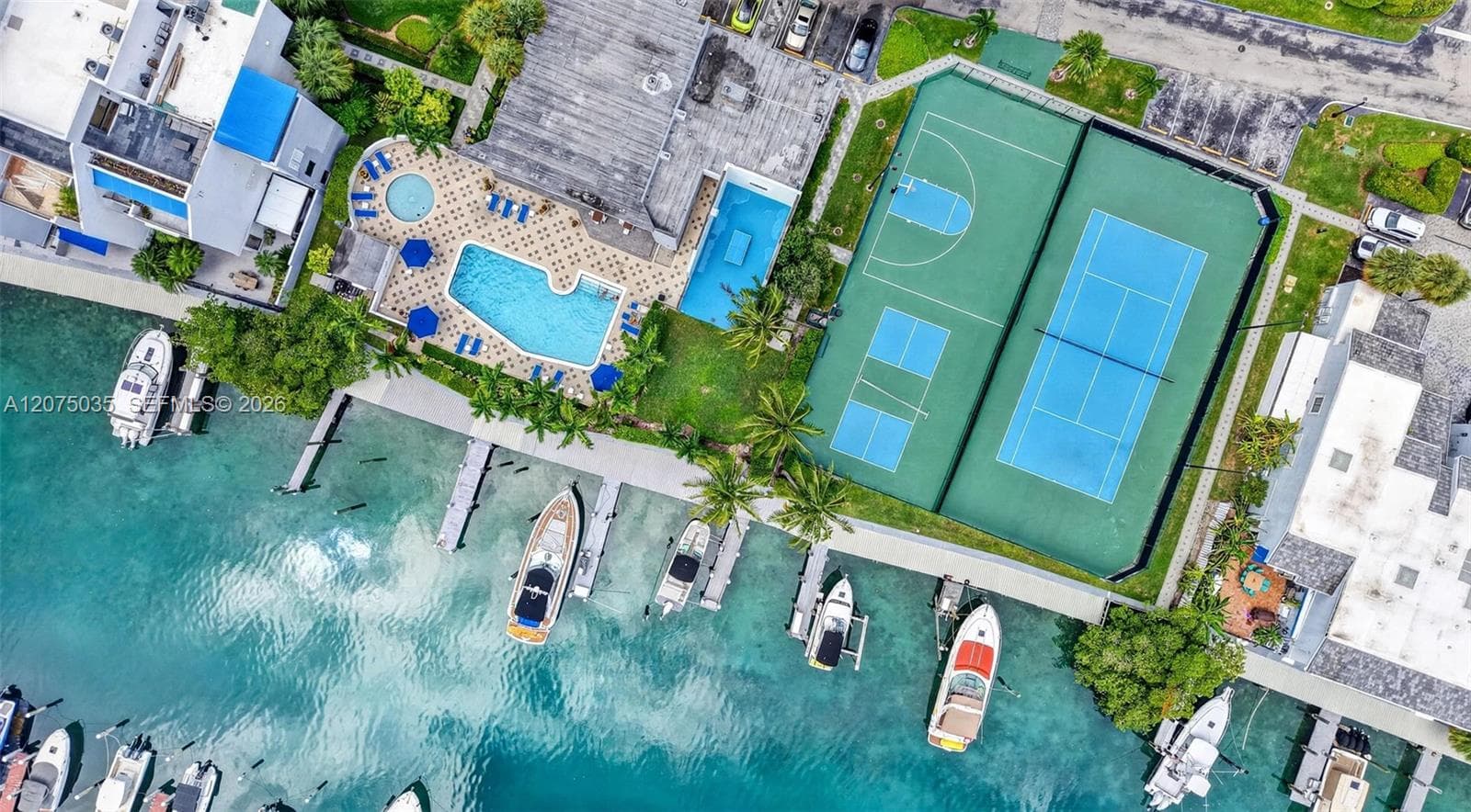 POINCIANA ISLAND · #103 in Sunny Isles Beach - Photo 85