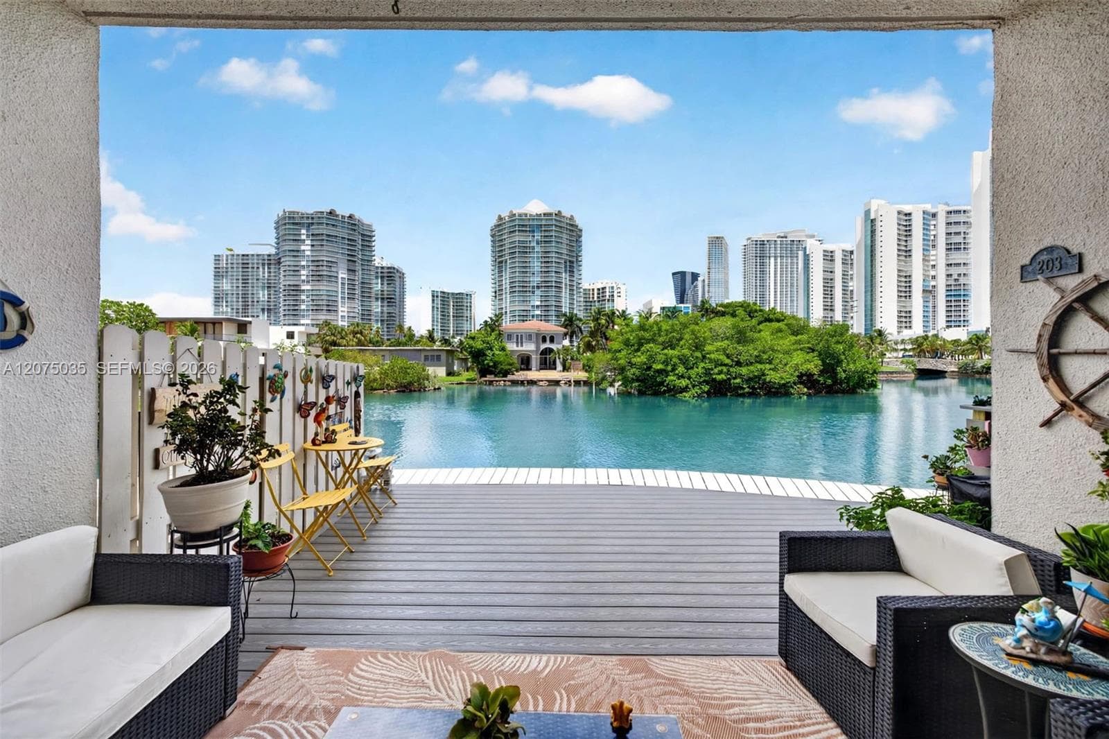 POINCIANA ISLAND · #103 in Sunny Isles Beach - Photo 8