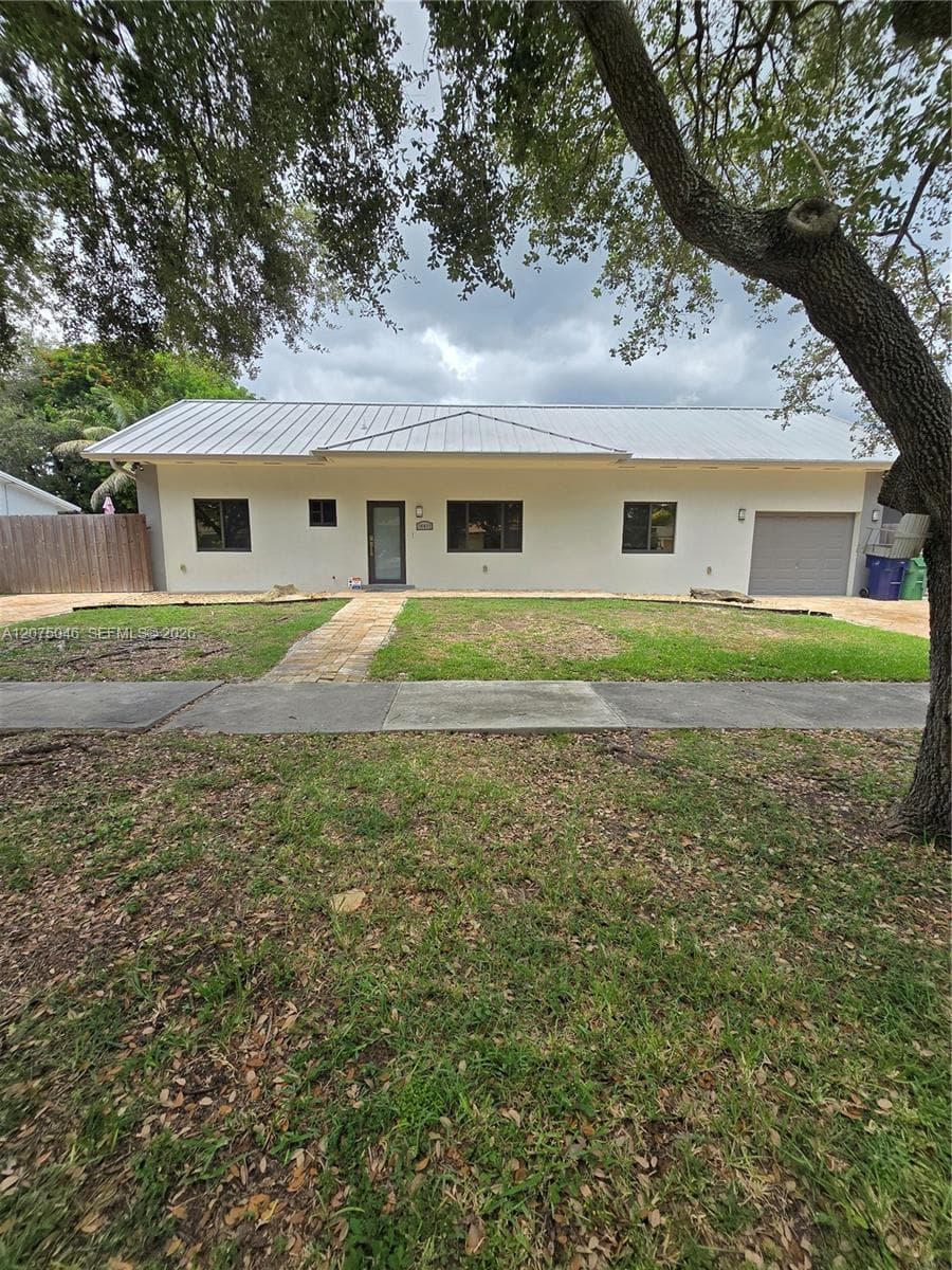 14811 SW 307th St #14811 photo 2