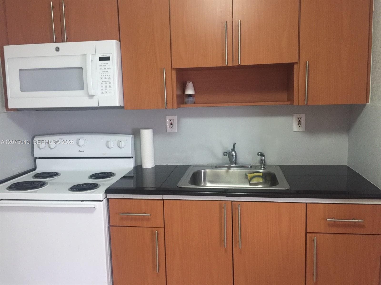 SEGOVIA GARDENS CONDO · #11 in Miami - Photo 5