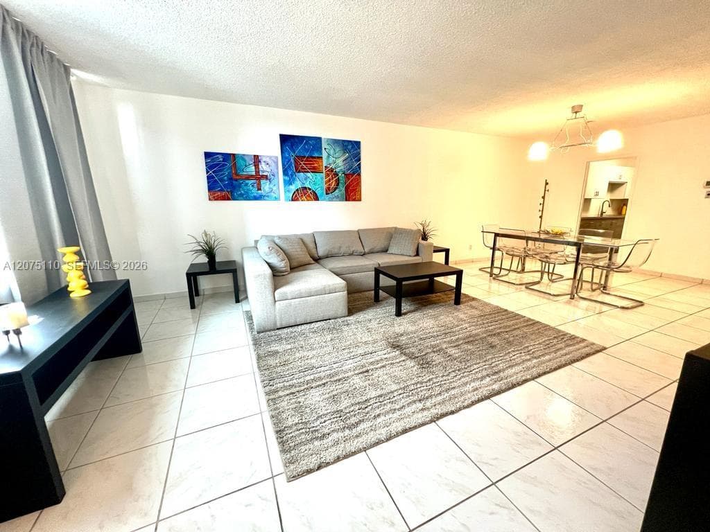 THE CARRIAGE HOUSE CONDO · #311 in Miami Beach - Photo 18