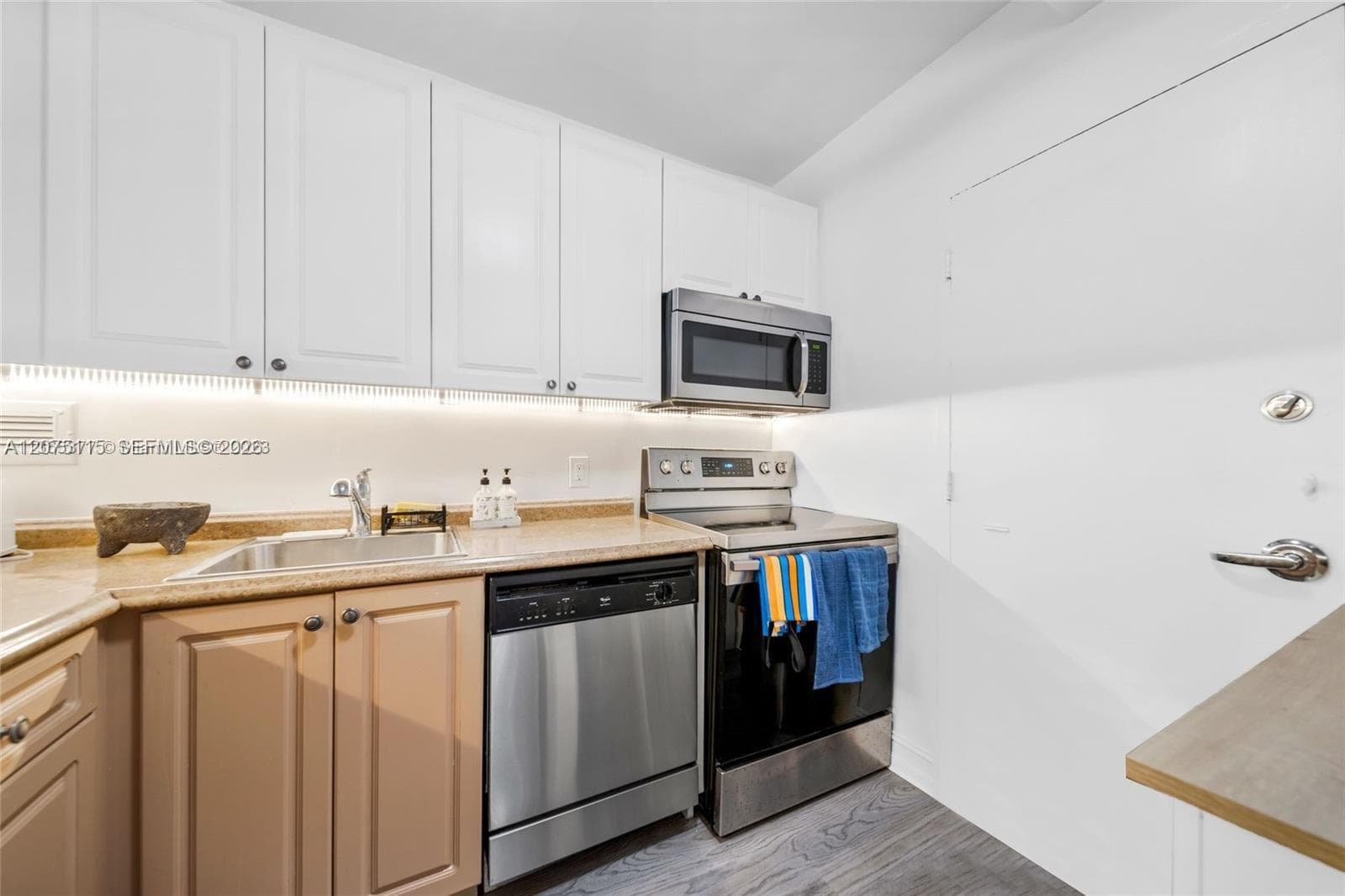 ISLAND PLACE AT NORTH BAY · #PH-H in North Bay Village - Photo 21
