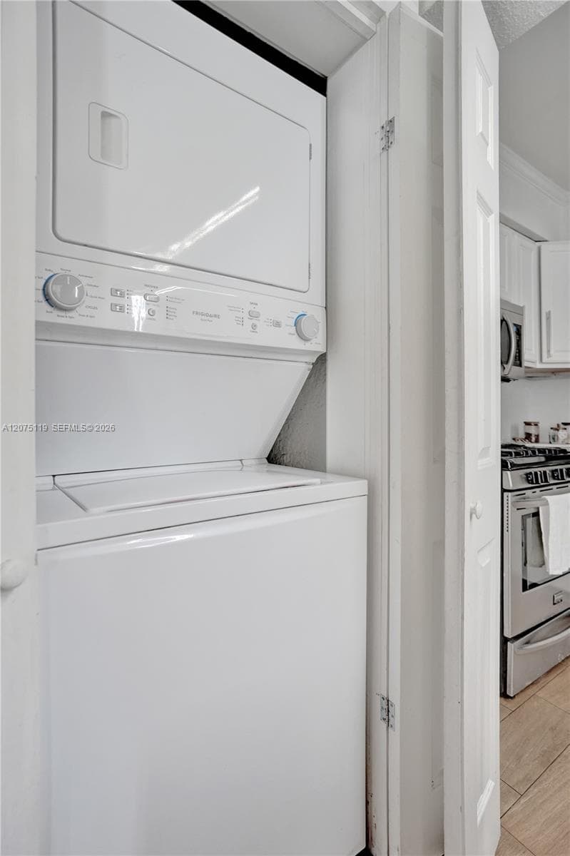 2701 Garfield St photo 14