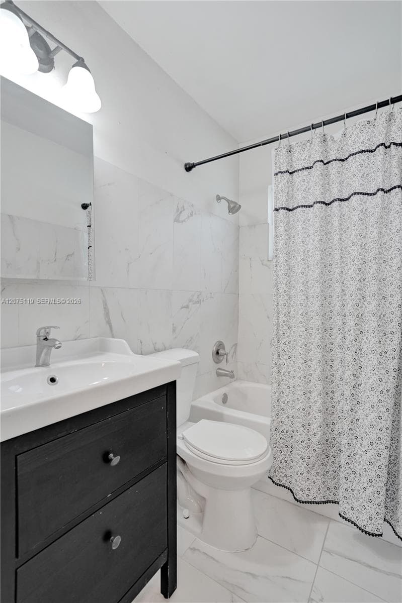 2701 Garfield St photo 18