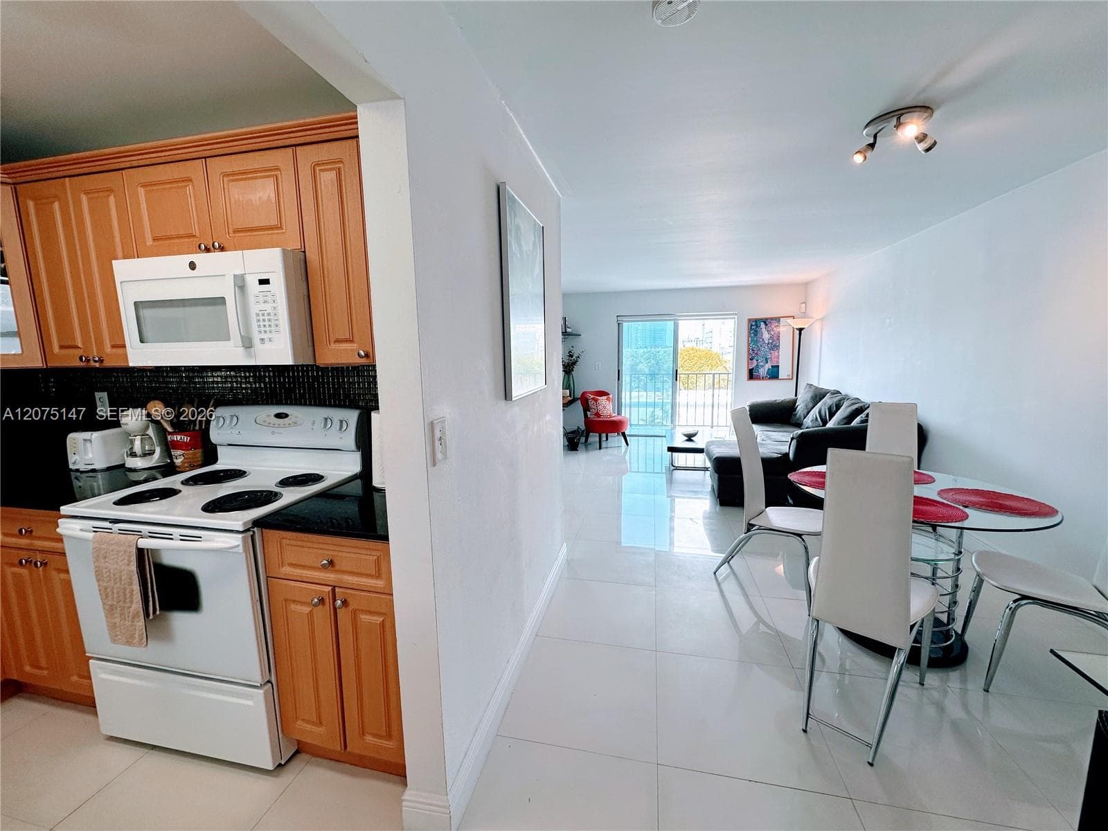 ALTON STAR CONDO · #503 in Miami Beach - Photo 11