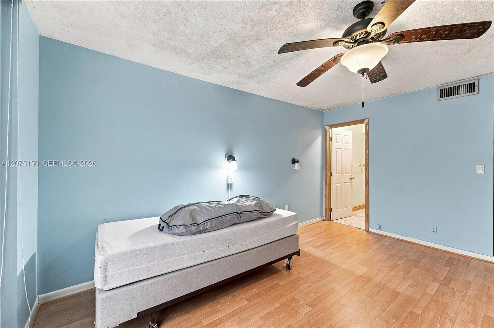 IMPERIAL TOWERS NORTH · #640 in Hallandale Beach - Photo 16