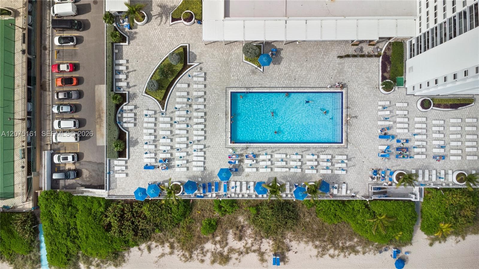 LA MER · #TS106 in Hallandale Beach - Photo 2