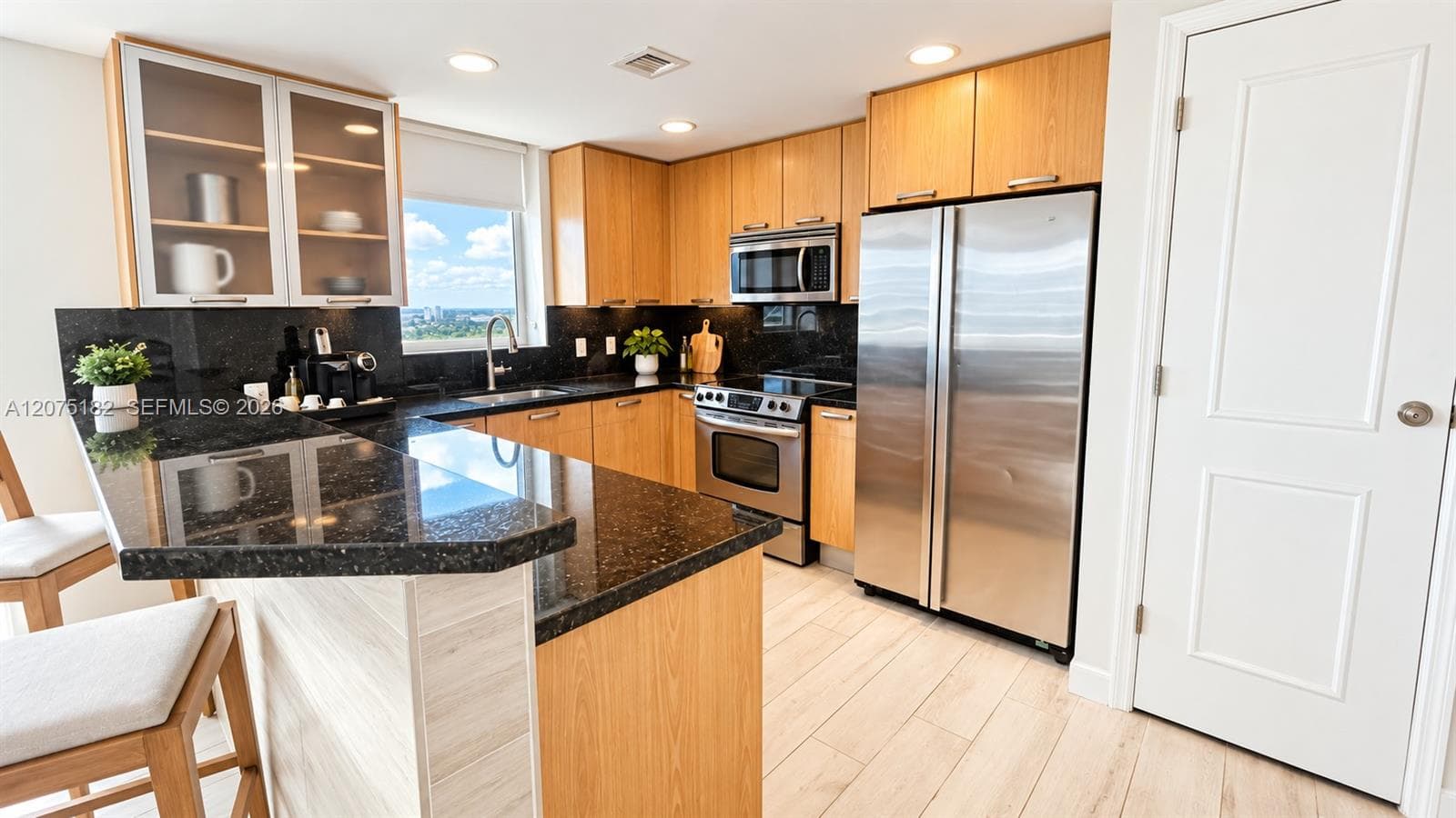 Q CLUB RESORT & RESIDENCE · #1801 in Fort Lauderdale - Photo 7