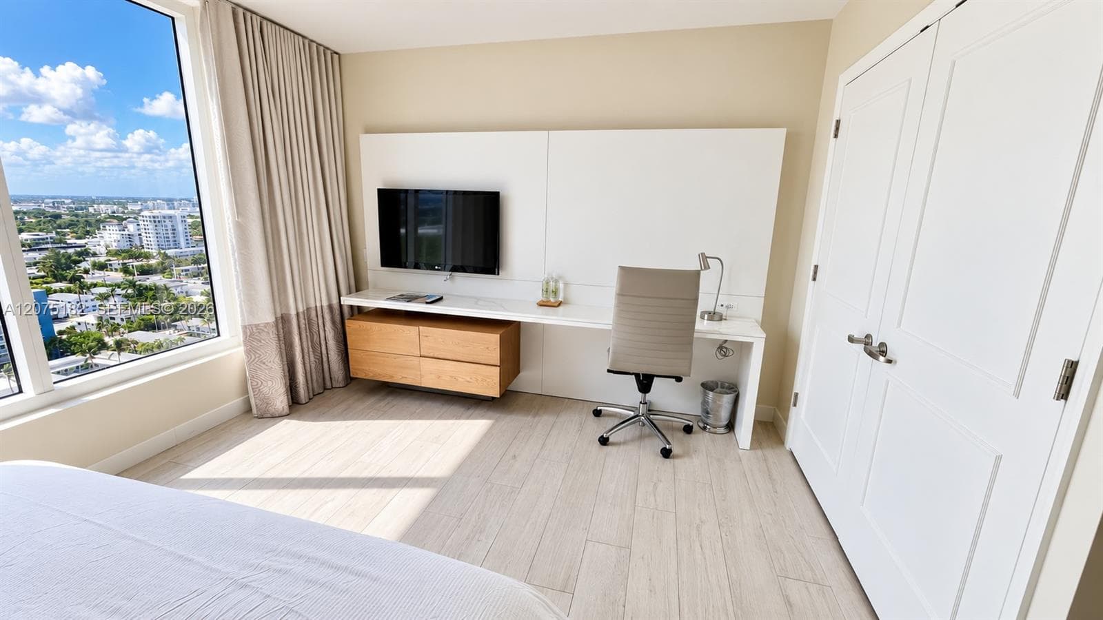 Q CLUB RESORT & RESIDENCE · #1801 in Fort Lauderdale - Photo 18