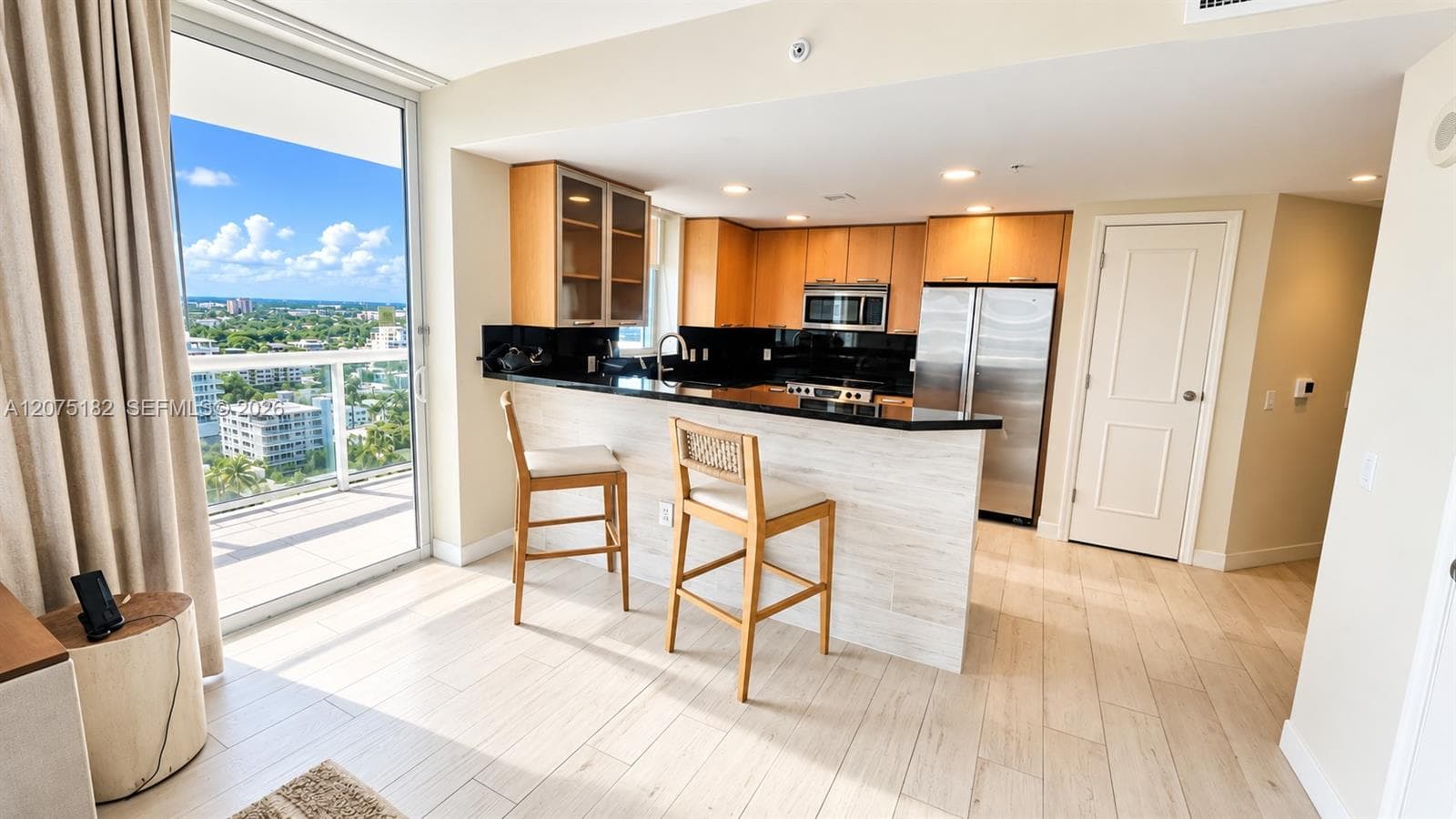 Q CLUB RESORT & RESIDENCE · #1801 in Fort Lauderdale - Photo 8