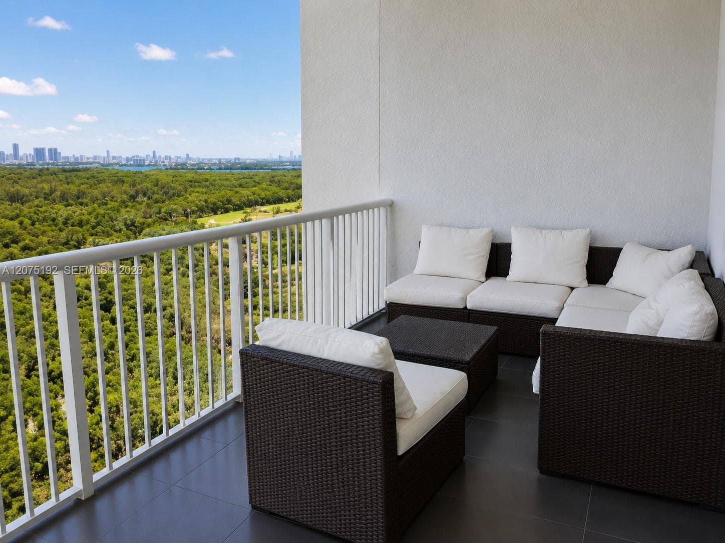 ONE FIFTY ONE AT BISCAYNE · #1601 in North Miami - Photo 16