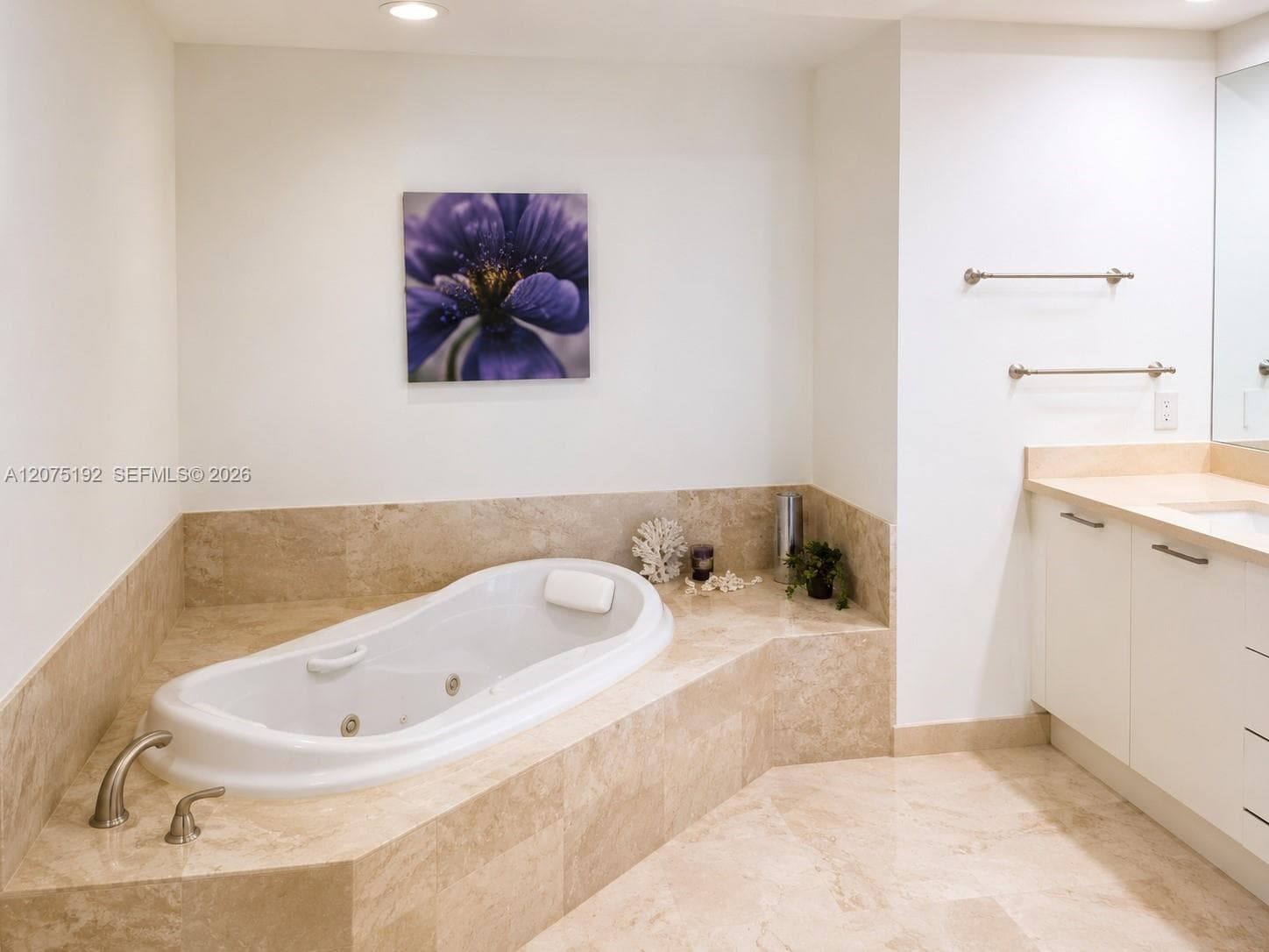 ONE FIFTY ONE AT BISCAYNE · #1601 in North Miami - Photo 8