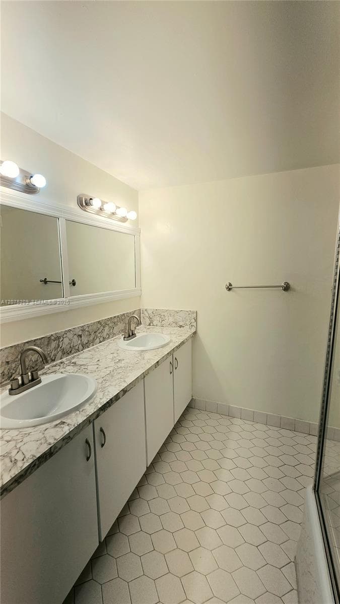 PLAZA TOWERS SOUTH CONDO · #202 in Hallandale Beach - Photo 22