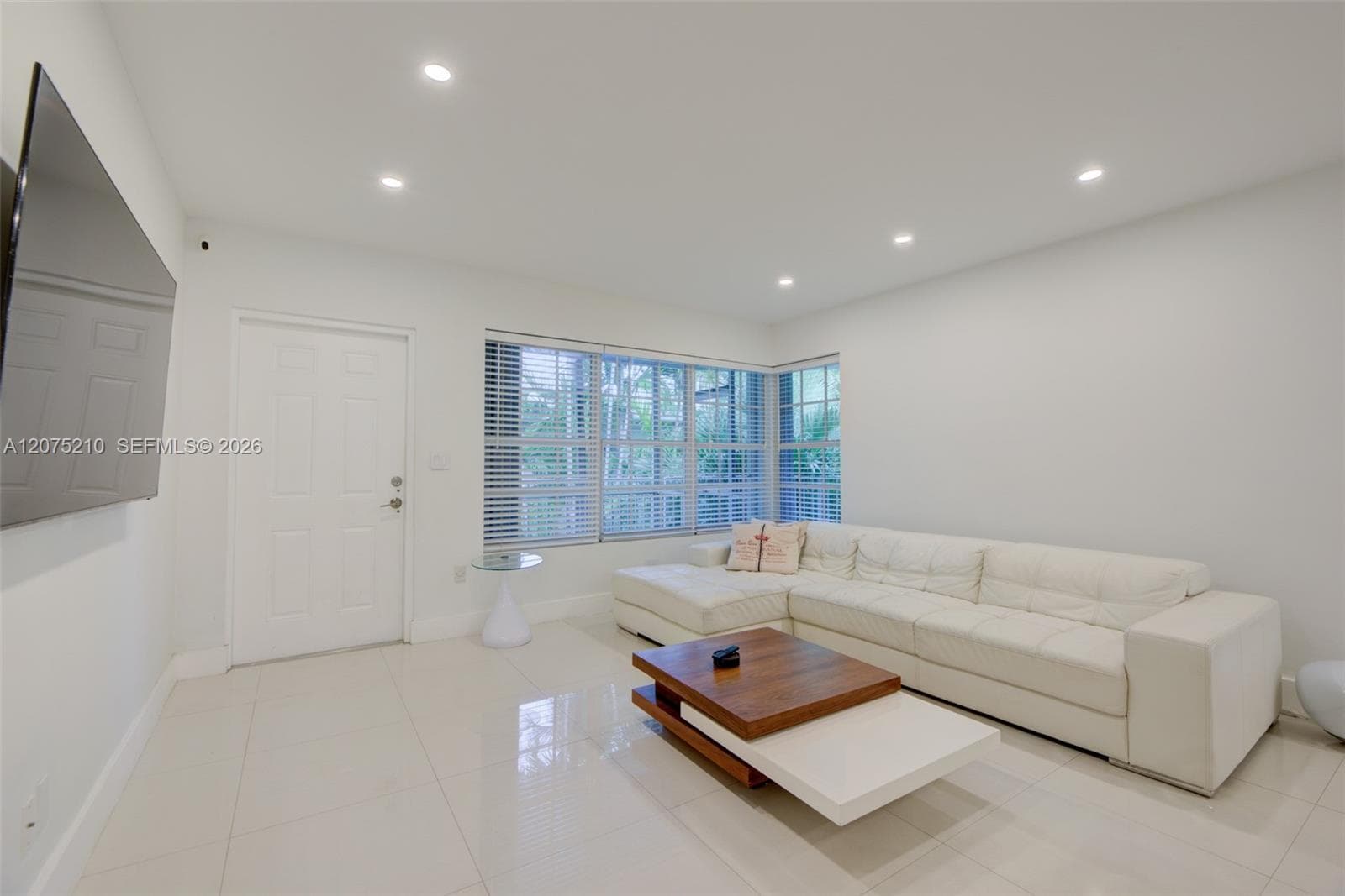 REX GARDENS CONDO · #12 in Bay Harbor Islands - Photo 3
