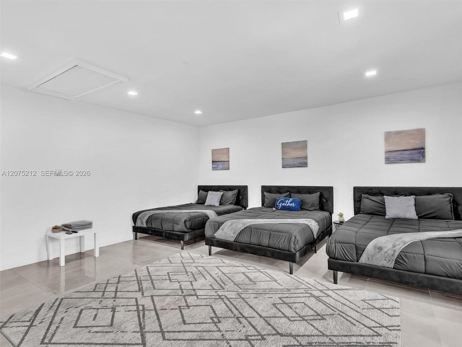 413 Tamarind Dr photo 30