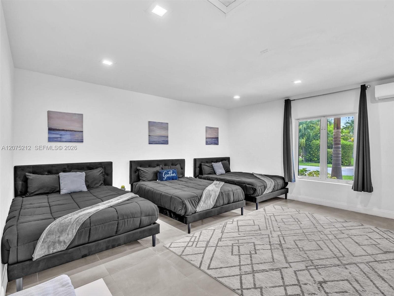 413 Tamarind Dr photo 29