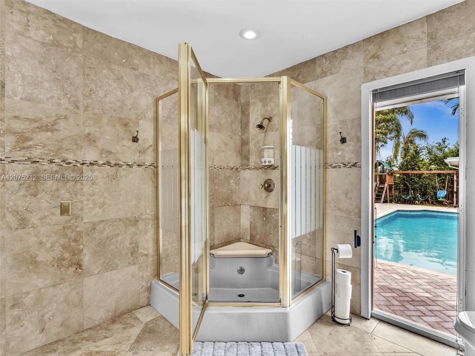 413 Tamarind Dr photo 25