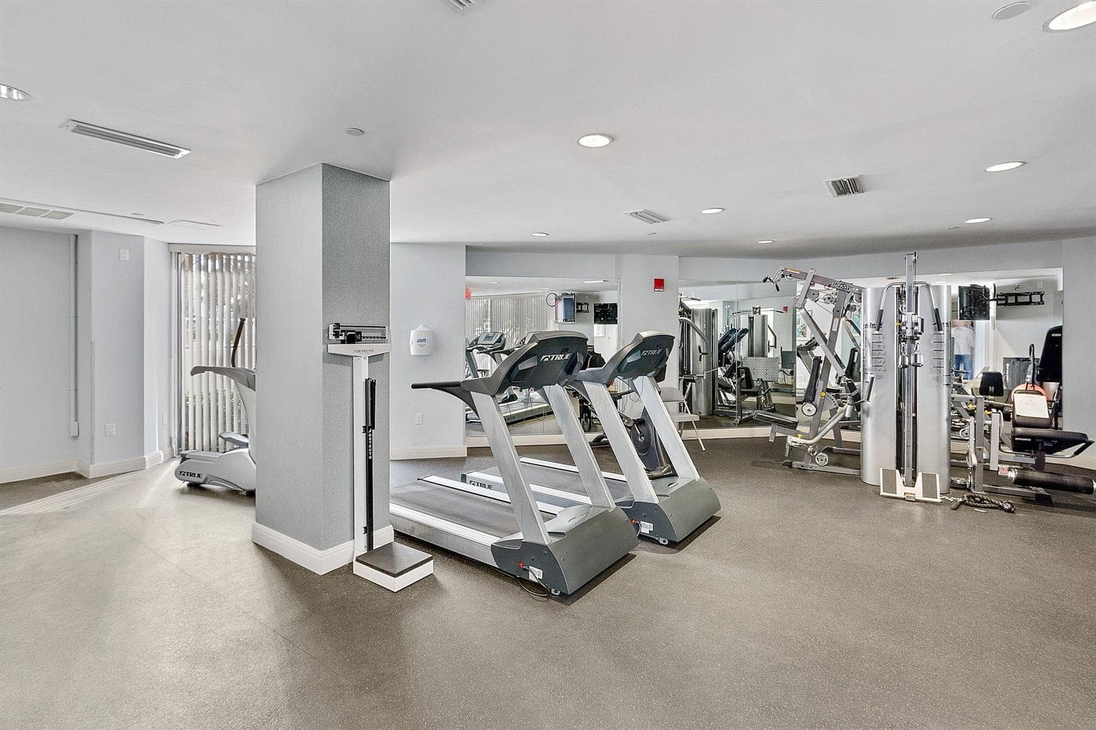 tiara-condominium-fitness-center-29