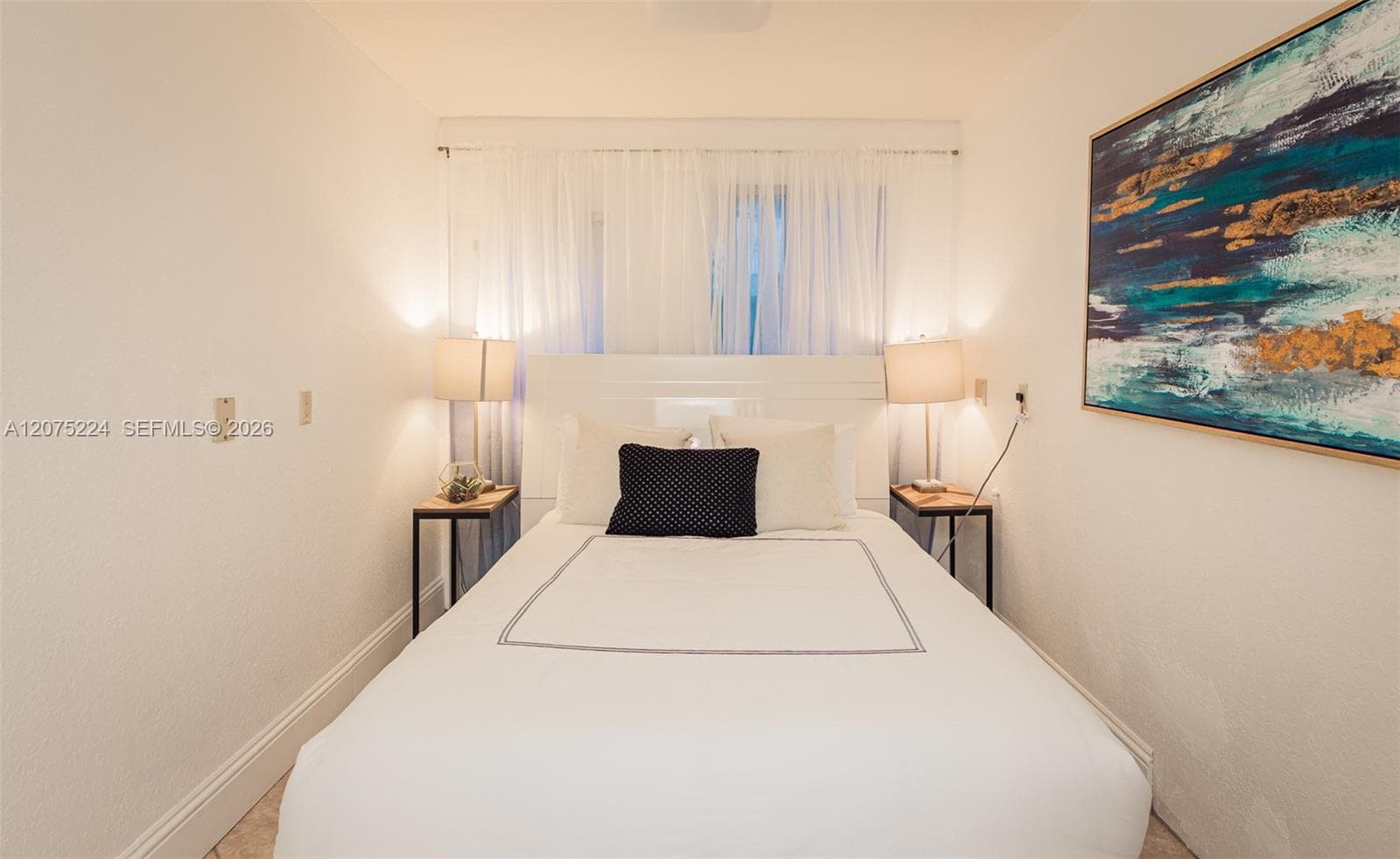 5th Bedroom/w Queen Size Bed
