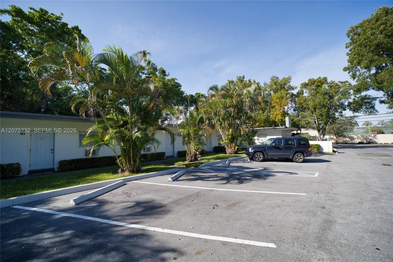 GRIFFING BISCAYNE PK ESTA · #18 in North Miami - Photo 9