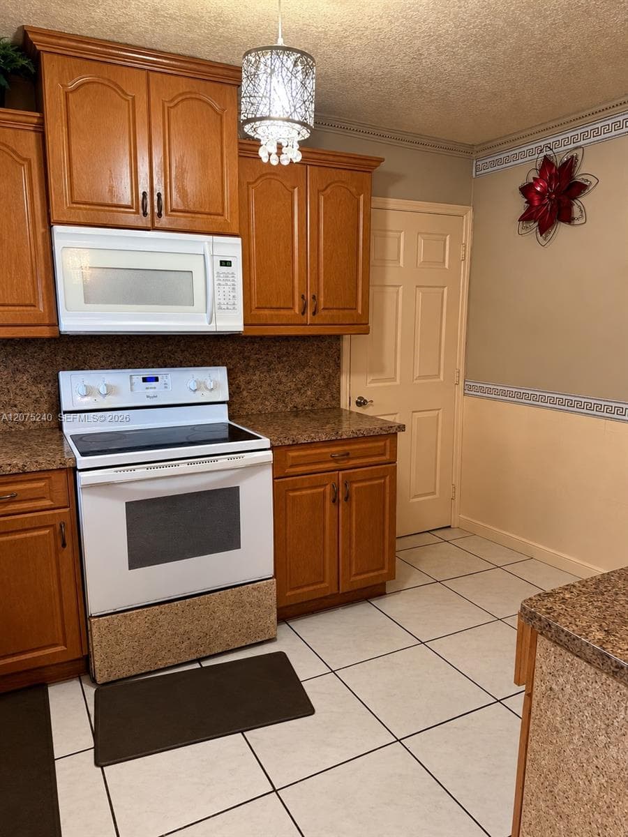 4441 NW 173rd Dr photo 4