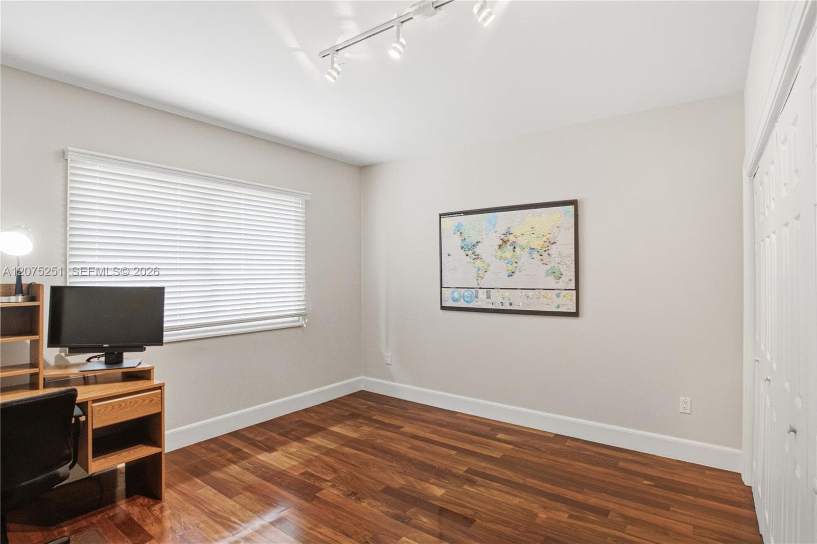 13626 Deering Bay Dr photo 27