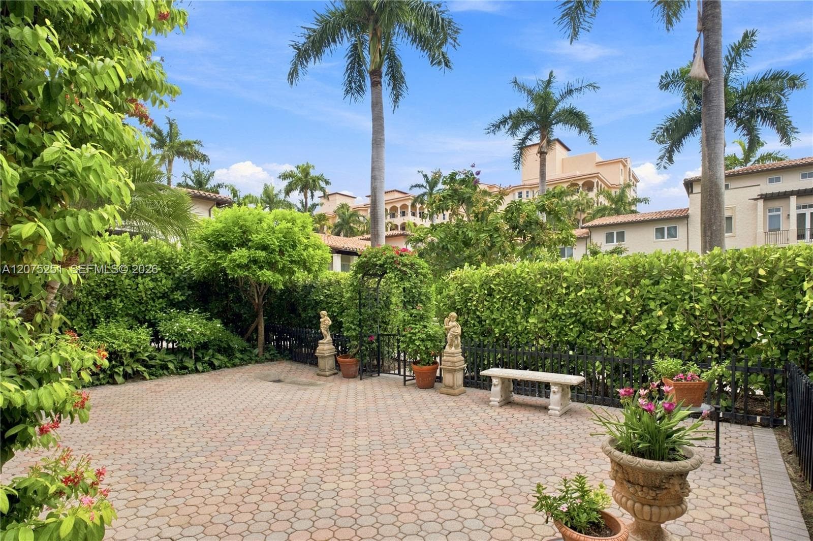 13626 Deering Bay Dr photo 35