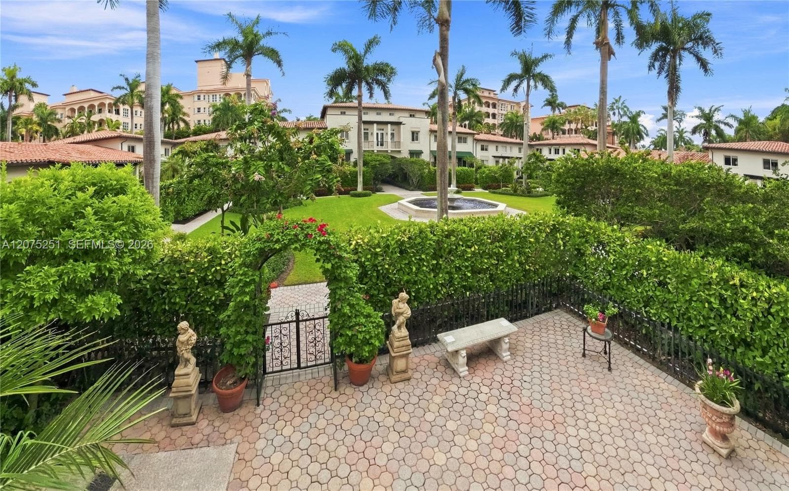 13626 Deering Bay Dr photo 39