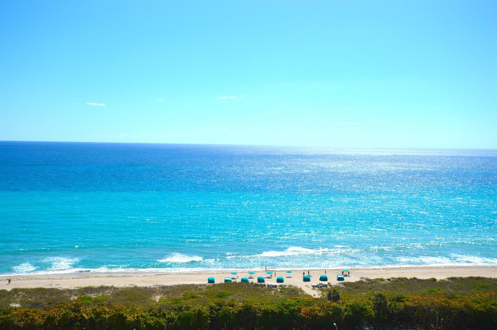 840 FT ATTENDED PRIVATE BEACHES