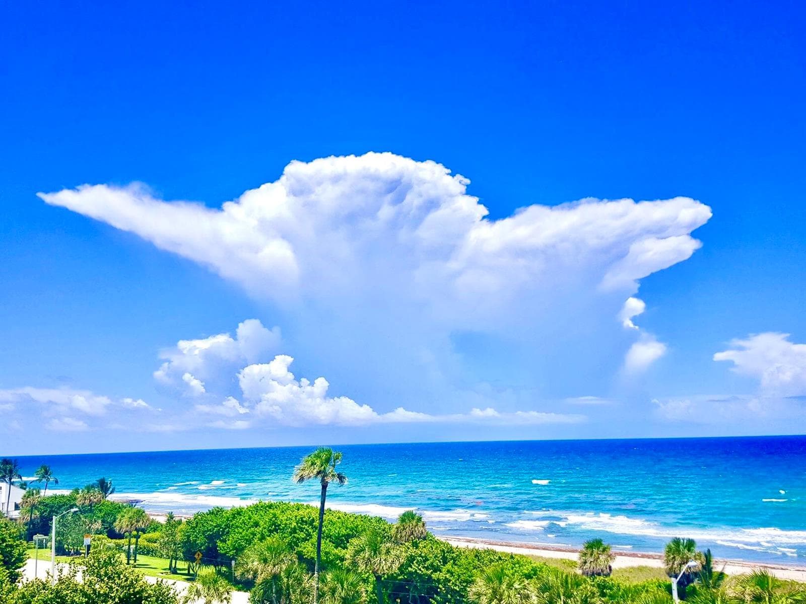 ATTENDED PRISTINE, PRIVATE BEACHES