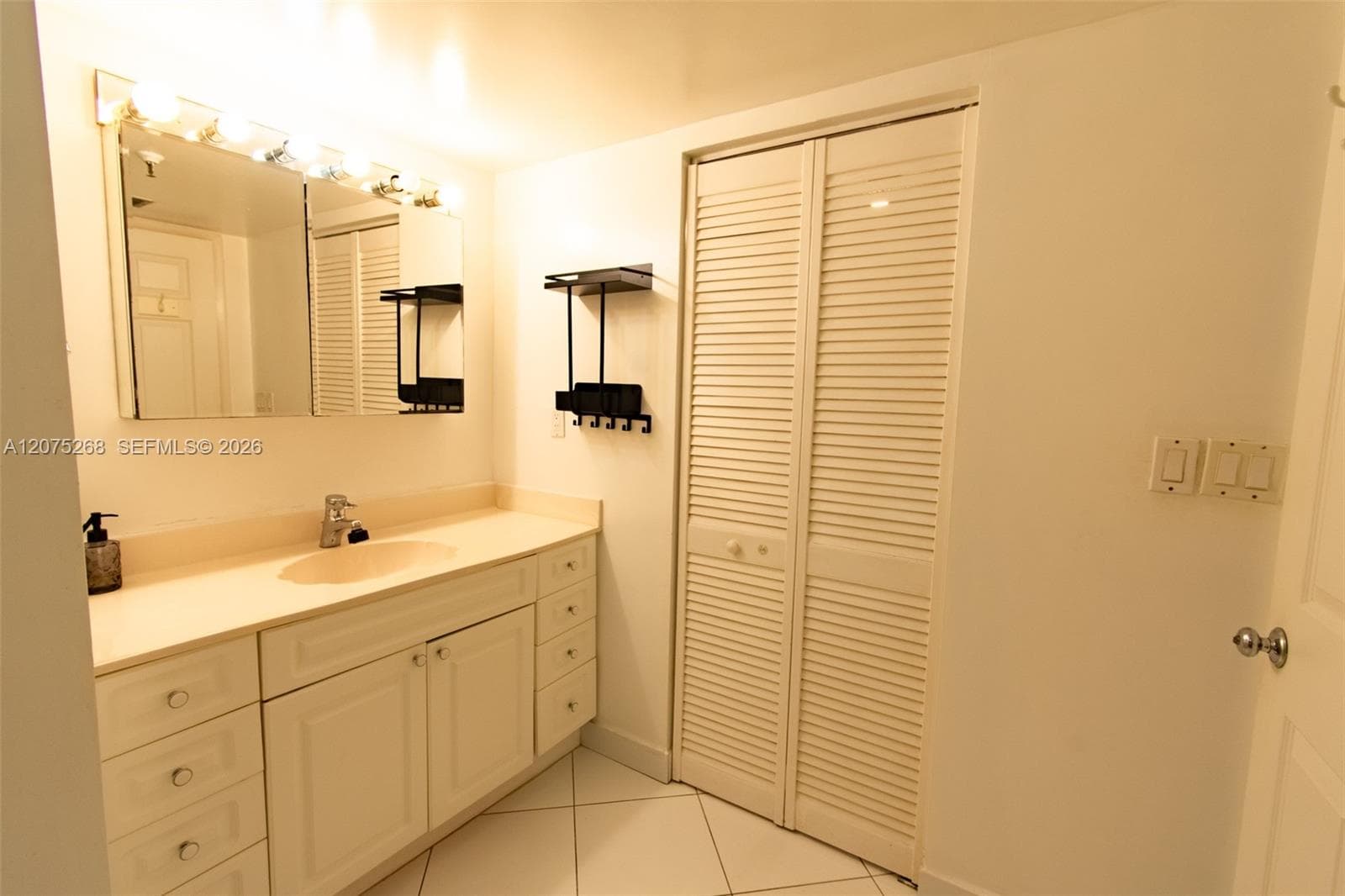 The Georgian · #312 in Miami Beach - Photo 24