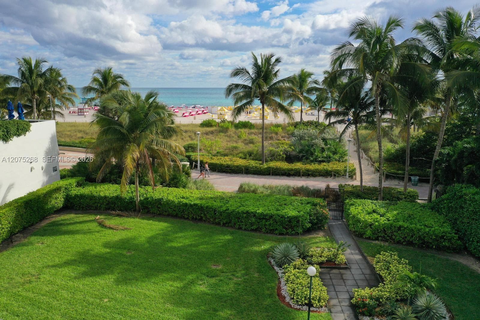 The Georgian · #312 in Miami Beach - Photo 40