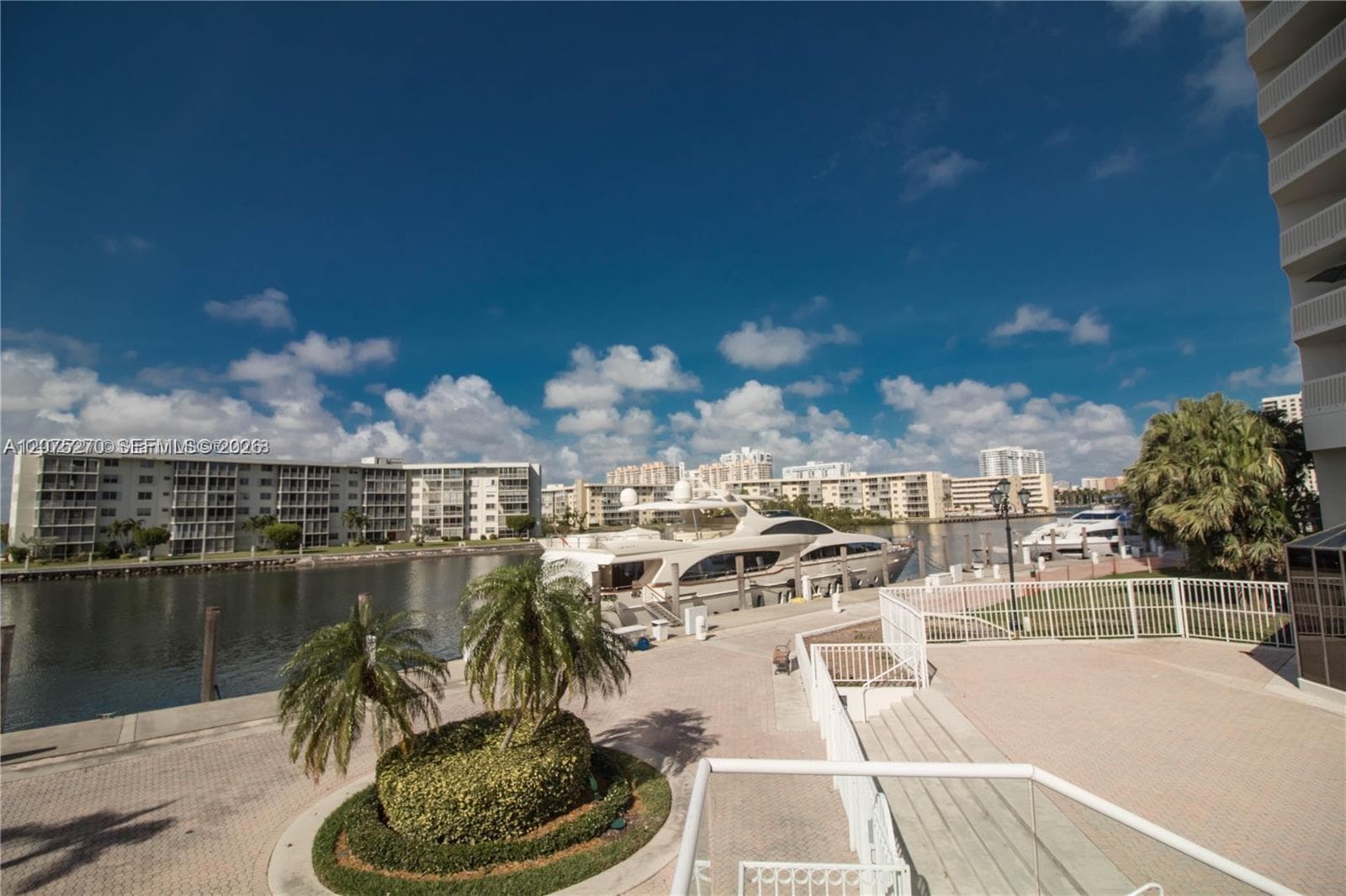 1000 ISL BLVD WILLIAMS IS · #1812 in Aventura - Photo 28