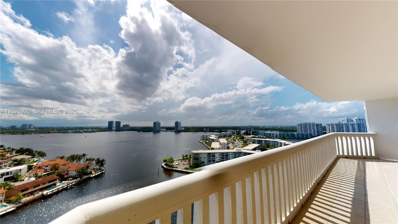 1000 ISL BLVD WILLIAMS IS · #1812 in Aventura - Photo 18