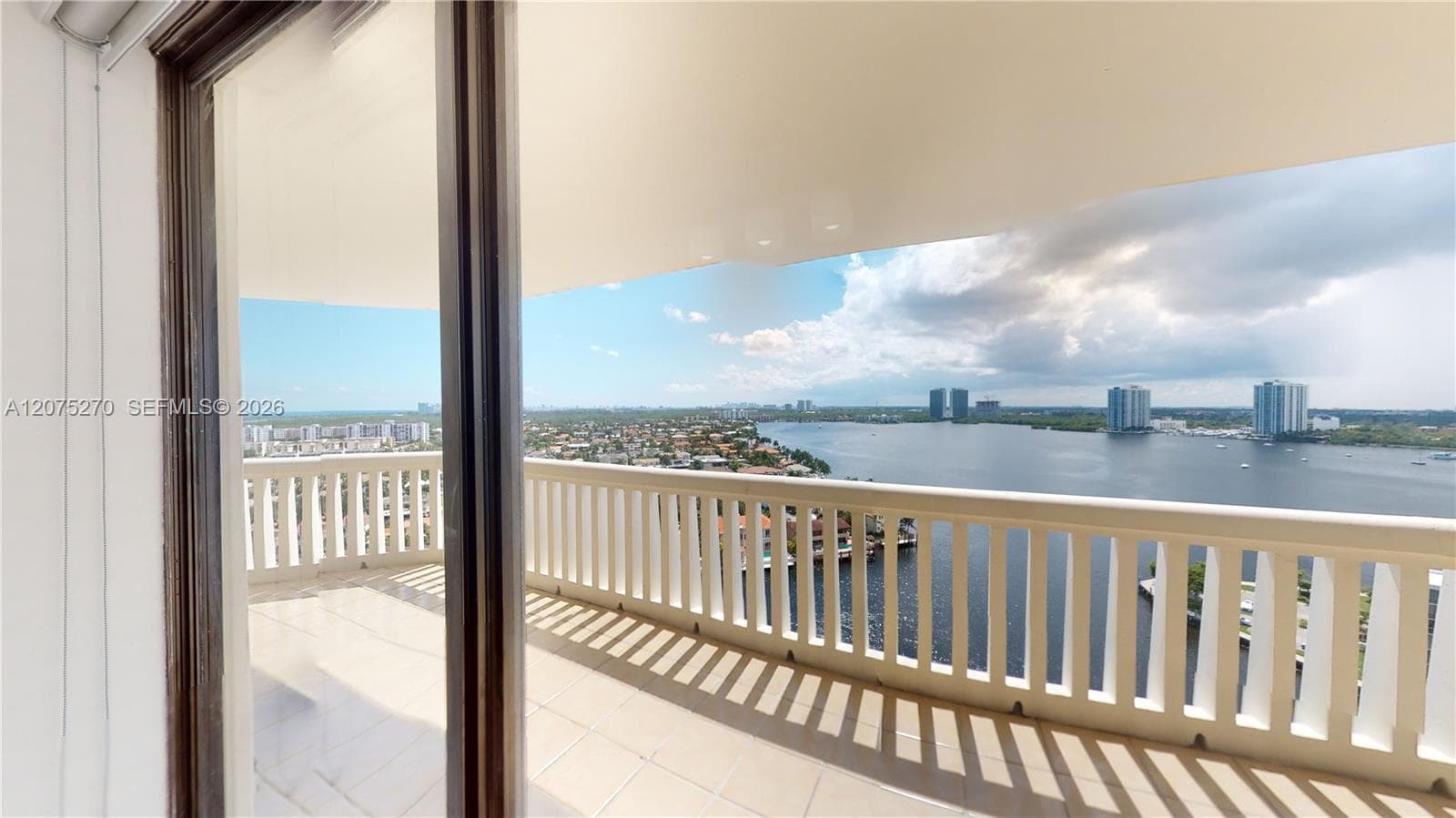 1000 ISL BLVD WILLIAMS IS · #1812 in Aventura - Photo 19