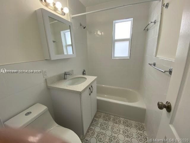 CORAL GARDENS CONDO BLDG · #4 in Miami - Photo 8