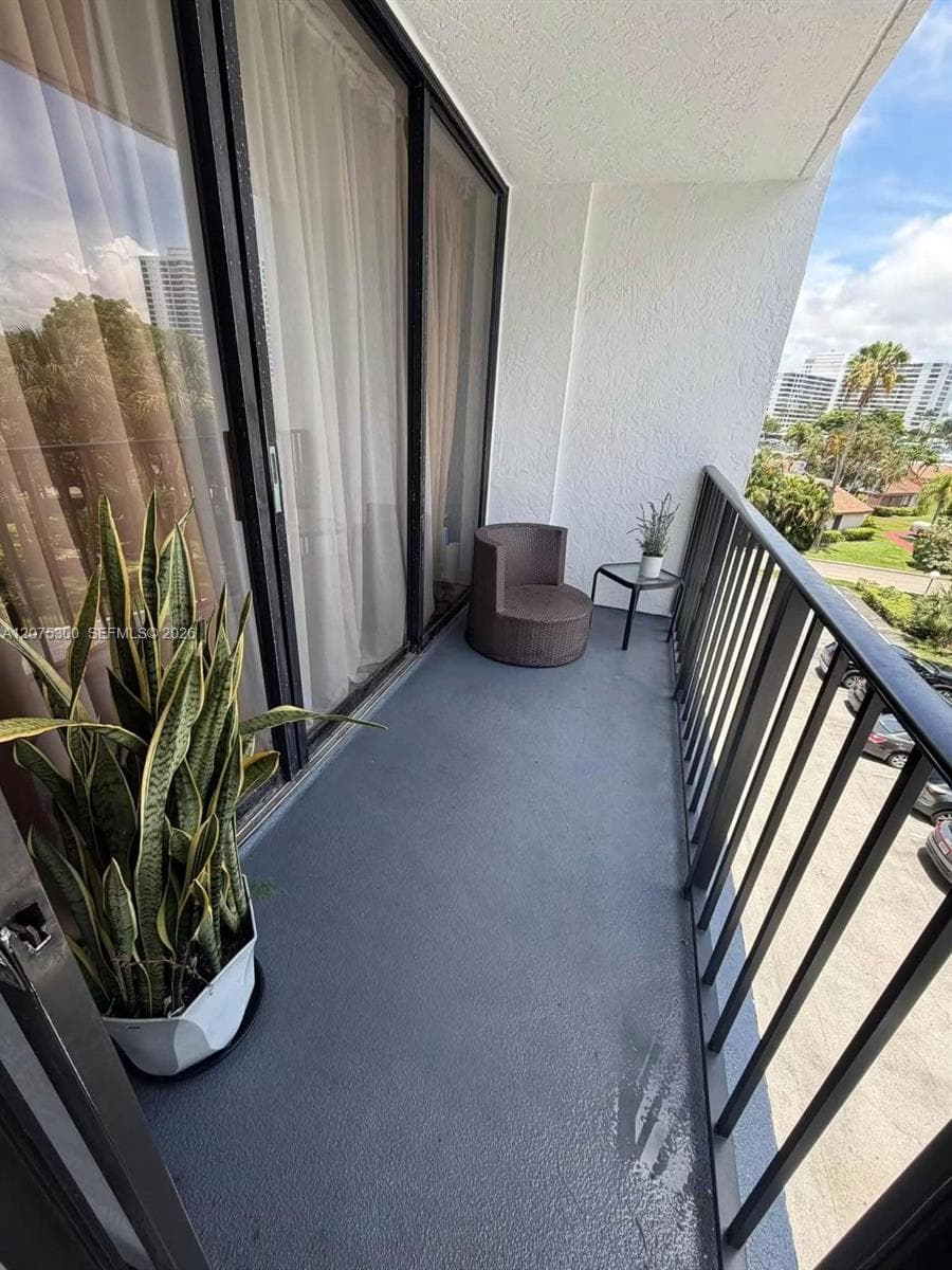 200 LESLIE CONDO · #427 in Hallandale Beach - Photo 9