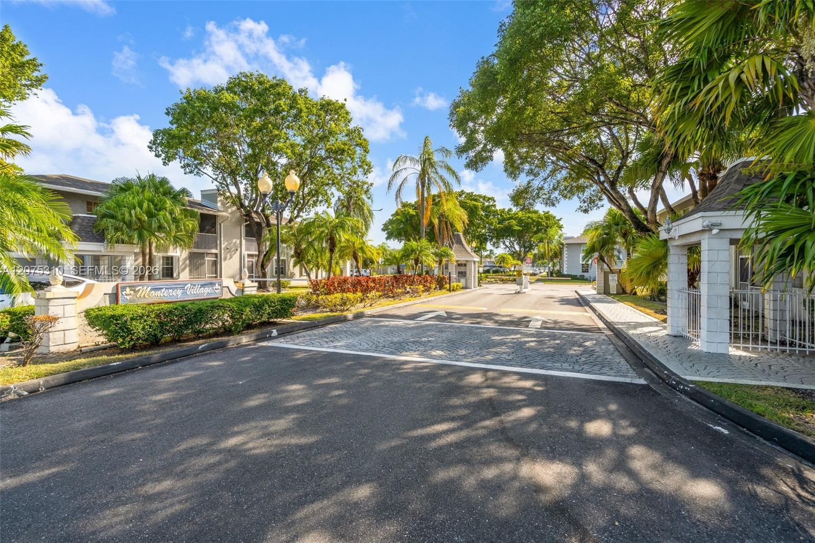 MONTEREY VILLAGE-ONE COND · #103-2 in Miami - Photo 30