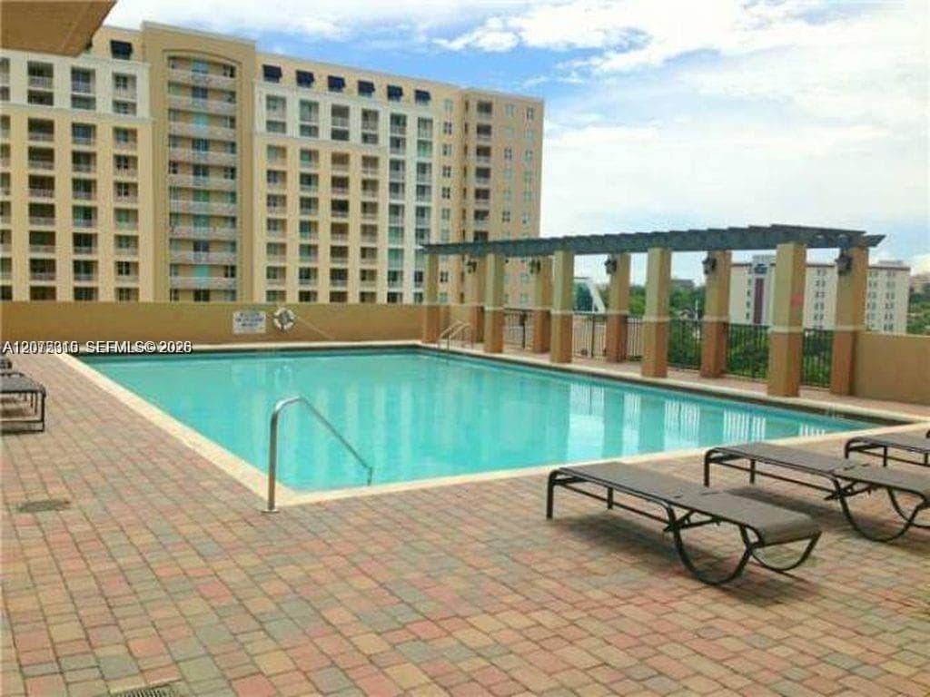 KEYSTONE PARK CONDO · #901 in Miami - Photo 13