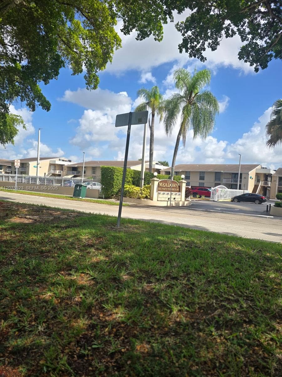 The Meadows · #258E in Miami - Photo 2