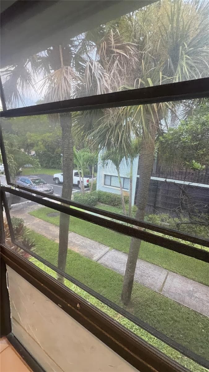 CARMEL AT CALIFORNIA · #202 in Miami - Photo 22