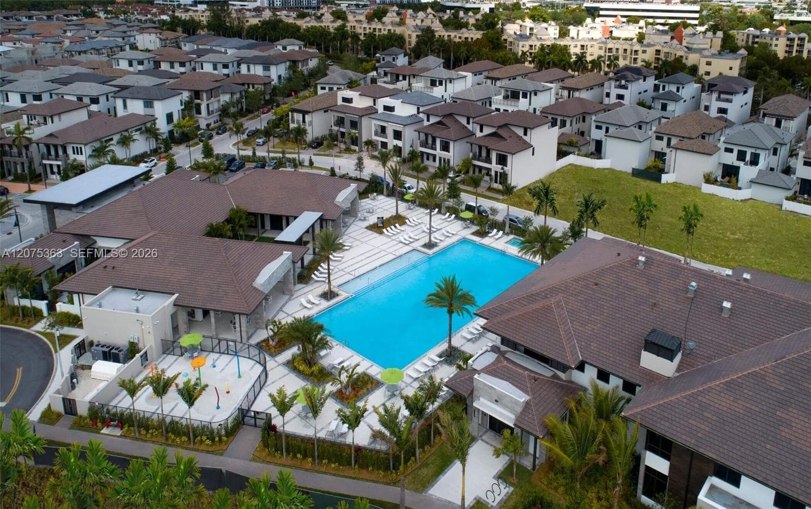 URBANA AT THE RESIDENCE · #31 in Doral - Photo 27