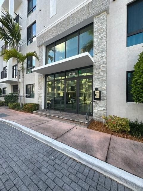 URBANA AT THE RESIDENCE · #31 in Doral - Photo 2